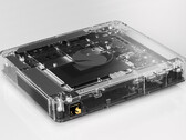 Qualcomm has also shown the Snapdragon Dev Kit in a transparent finish. (Image source: Qualcomm)