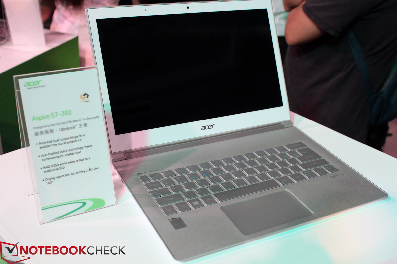 Acer S7-391 Sieu pham UltraBook I7 Ivy 3537U 4GB 256G 13''3 1920*1080 IPS Multi-Touch - 8