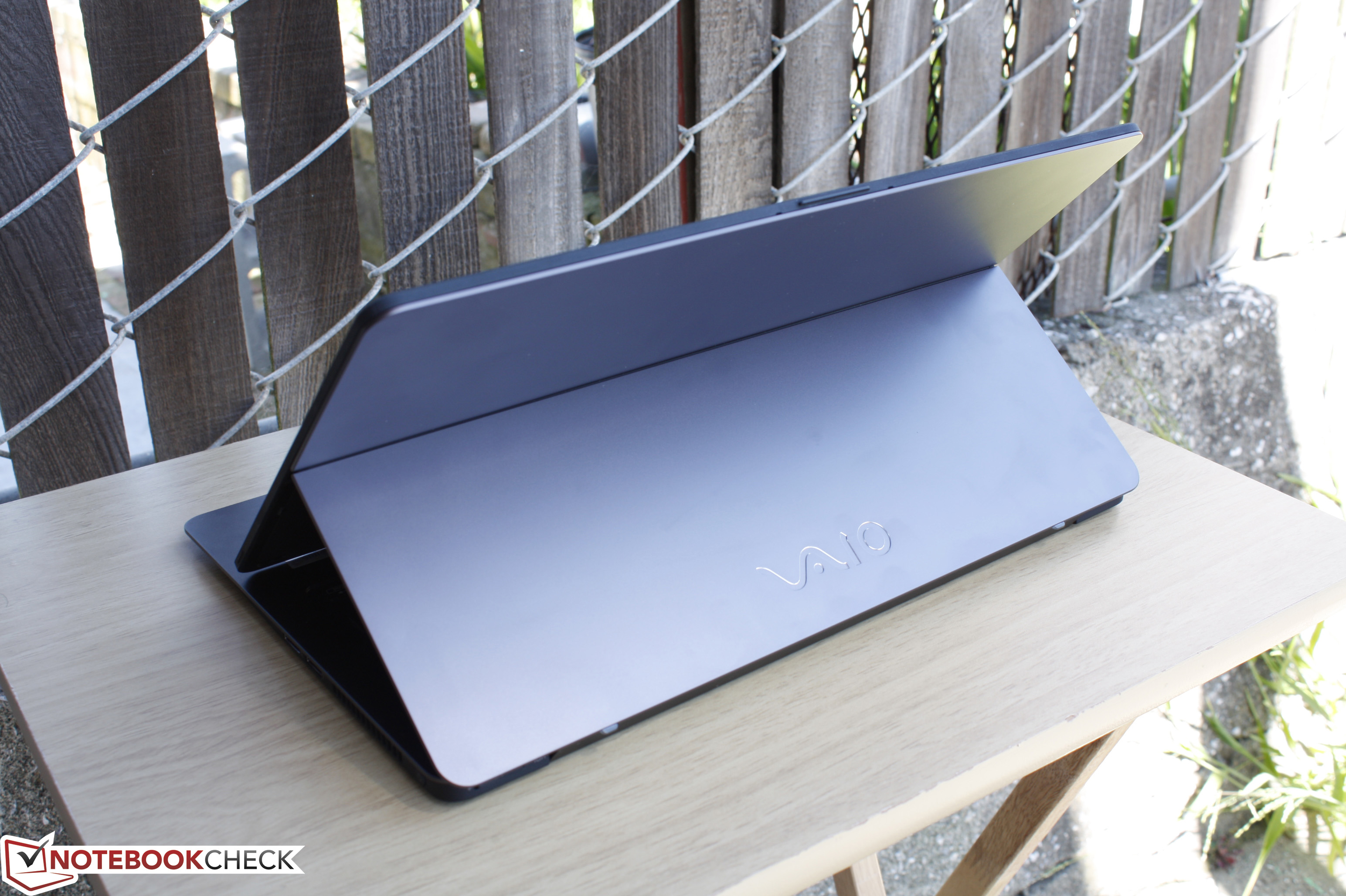 Vaio Z Flip VJZ13BA11L Convertible Review Reviews