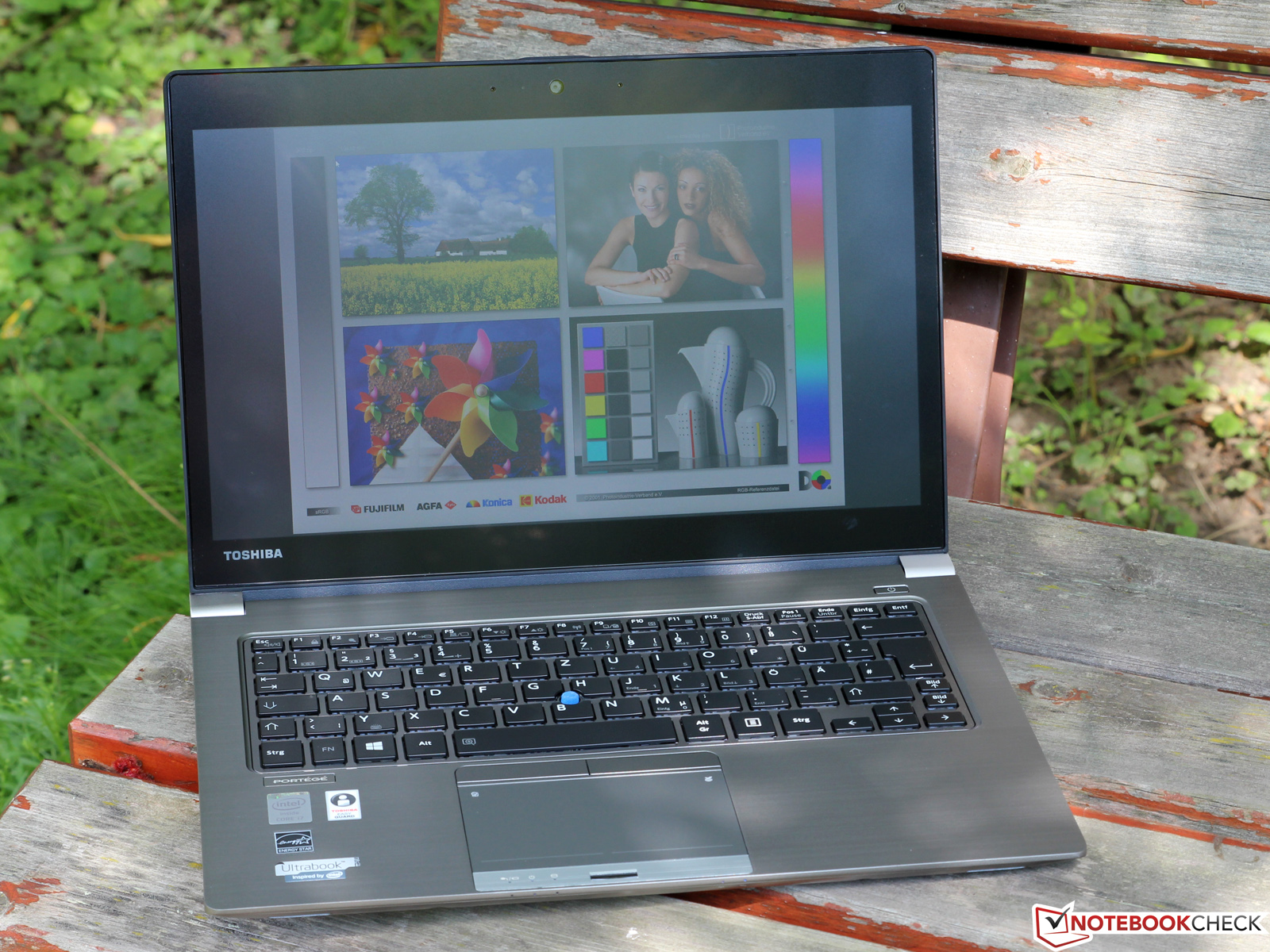 http://www.notebookcheck.net/fileadmin/Notebooks/Toshiba/Portege_Z30t-A-10X/Sonne3.jpg