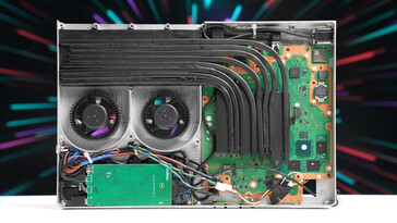 The internals of the PS5 laptop (Image source: PenBar)