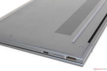 Rounded edges and corners that HP has dubbed "Pillow Corners"