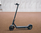 The Xiaomi Electric Scooter 4 Pro is actually manufactured by Segway-Ninebot, Mi Electric Scooter Pro pictured. (Image source: Xiaomi)