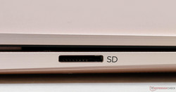 Spectre x360 MicroSD card reader