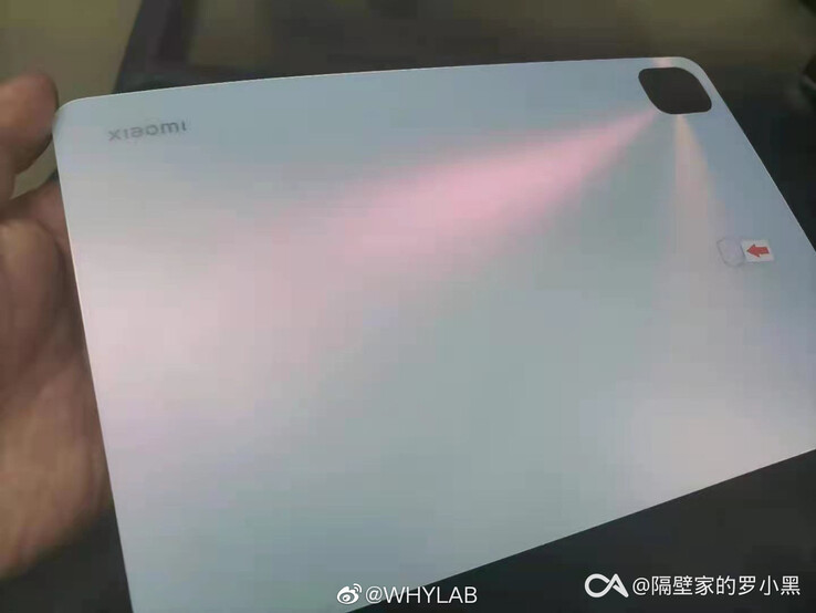 Possible Xiaomi Mi Pad 5 real-life image. (Image source: @stufflistings)