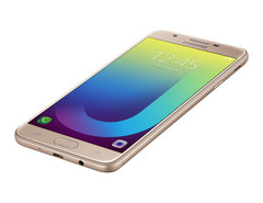 The Samsung J7 smartphone. (Source: Samsung)