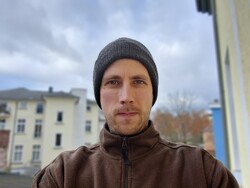 Galaxy Tab S9 FE+ portrait mode