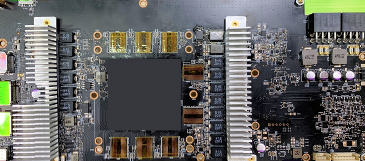 AIB engineering sample RX 6800(XT) custom board layout (Image Source: Videocardz)