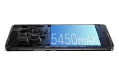 Honor claims to have created a more energy-dense battery than conventional lithium-ion batteries. (Image source: Honor)