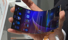 Apple looks set to tap LG for its pOLED tech for a rumored foldable iPhone. (Source: LG)
