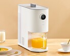 The Xiaomi Mijia Intelligent Self-Cleaning Broken Wall Blender is suitable for hot and cold food and drinks. (Image source: Xiaomi)