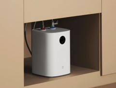 The Xiaomi Mijia Smart Kitchen 7L S1 water heater can produce up to 42 L of hot water continuously. (Image source: Xiaomi Youpin)