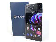 The Edge 20 Pro is a Motorola flagship that also supports the Ready For platform.