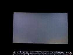 No backlight bleeding (greatly intensified in this image)