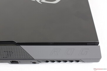 New removable "ROG" piece along the rear of the chassis