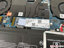The M.2-2280 SSD can be replaced.