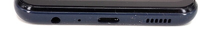 Bottom: 3.5mm audio jack, microphone, USB-C slot, speaker