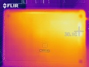 Heat map of the bottom case at idle