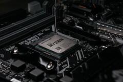 AMD&#039;s next Ryzen desktop processors may offer Zen 4 processor cores and RDNA 2 GPUs. (Image source: Luis Gonzalez)