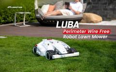 The Mammotion LUBA robot lawn mower can cover an area of up to 5,000 m² (~53,820 ft²). (Image source: Mammotion)