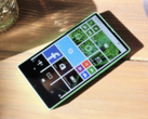 Microsoft's bezel-less Lumia 435 prototype from 2014. (Source: Windows Central)