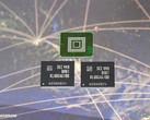 Samsung 128 GB UFS 2.0 embedded memory chips