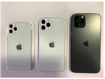 The "iPhone 12" cases and dummies. (Source: Reddit)