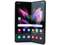In review: Samsung Galaxy Z Fold3 5G. Test device provided by Samsung Germany.