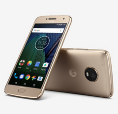 The Moto G5 Plus, from Verizon. Soon with the ability to browse and call at the same time. (Source: Lenovo)