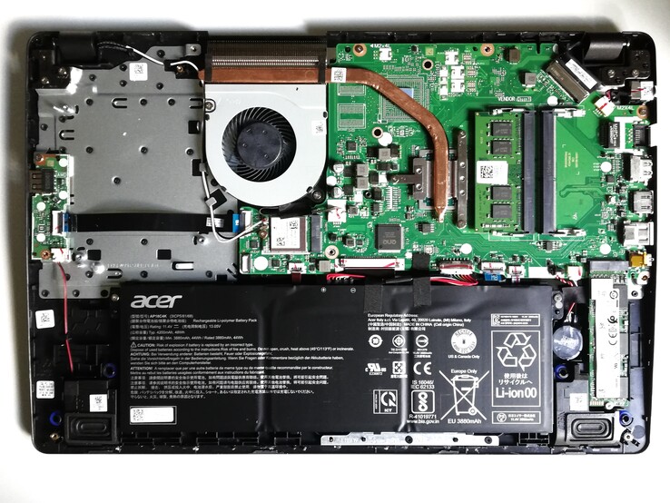 A look at the inside of the Aspire 5 A515-43-R057