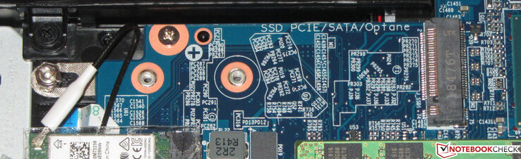 A second M.2-SSD (NVMe or SATA) can also be inserted.