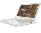 Acer Predator Helios 300 Special Edition in white and gold. (Source: Acer)