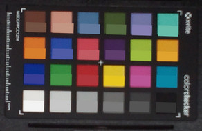 ColorChecker: The reference color is in the bottom half of each field.