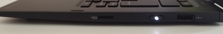 Left: MicroSD reader, power button, 1x USB-A 3.2 Gen1