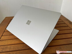 Microsoft Surface Laptop 5 15 review. Test device provided by Microsoft Germany.