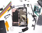 The Xperia PRO after it has been torn apart by JerryRigEverything. (Image source: JerryRigEverything)
