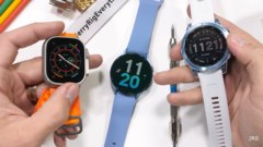 A popular YouTuber tests some &quot;sapphire&quot; wearables. (Source: JerryRigEverything via YouTube)