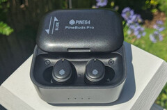 The PineBuds Pro 2 may eventually cost US$99.99. (Image source: PINE64)
