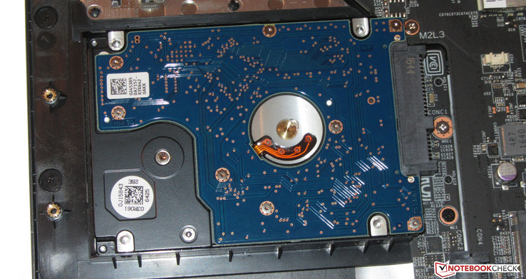 The HDD can be replaced.