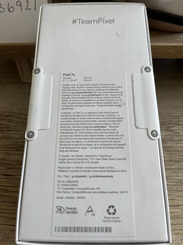 The Pixel 7a's "original packaging". (Source: Swappa)