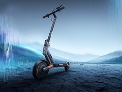 The Xiaomi Electric Scooter 4 Ultra has up to 70 km (~43 miles) range on a single charge. (Image source: Xiaomi)