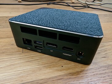 Rear ports. Note the new DP port that has replaced one of the HDMI ports on last year's model
