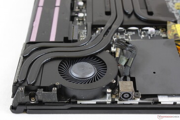 Cooling solution is similar to the GL63 but with thicker heat pipes