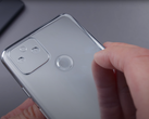 The Pixel 5 will apparently have a plastic back, despite its launch price of €629. (Image source: Dave Lee)