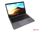 Apple: Retina Macbook Air suffers from the staingate-problem