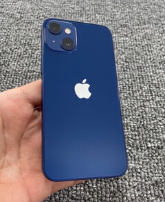 An alleged Apple prototype of an iPhone 13 mini confirms CAD renders that have leaked. (Image source: Weibo)