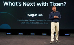 Hyogun Lee during the Samsung Tizen Developer Conference 2017 keynote
