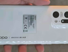 The Find X5 Pro contains plenty of branding on its back panel. (Image source: CoolAPK)