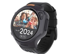 myFirst R2: New smartwatch with extensive features and mobile communications