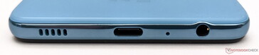 Bottom: speaker, USB-C 2.0, microphone, 3.5-mm audio port